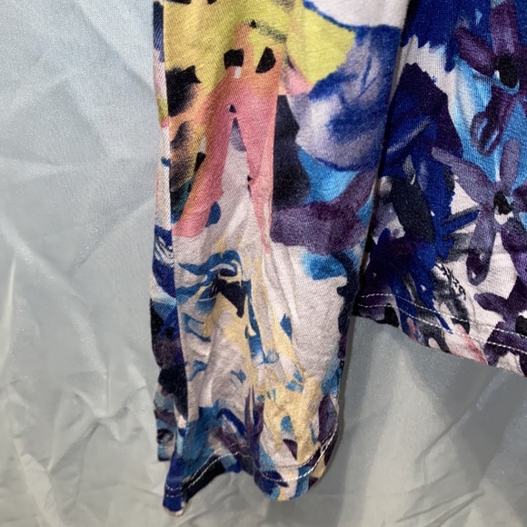 SARA STUDIO FLORAL ASYMMETRICAL TOP SZ L - Picture 6 of 8